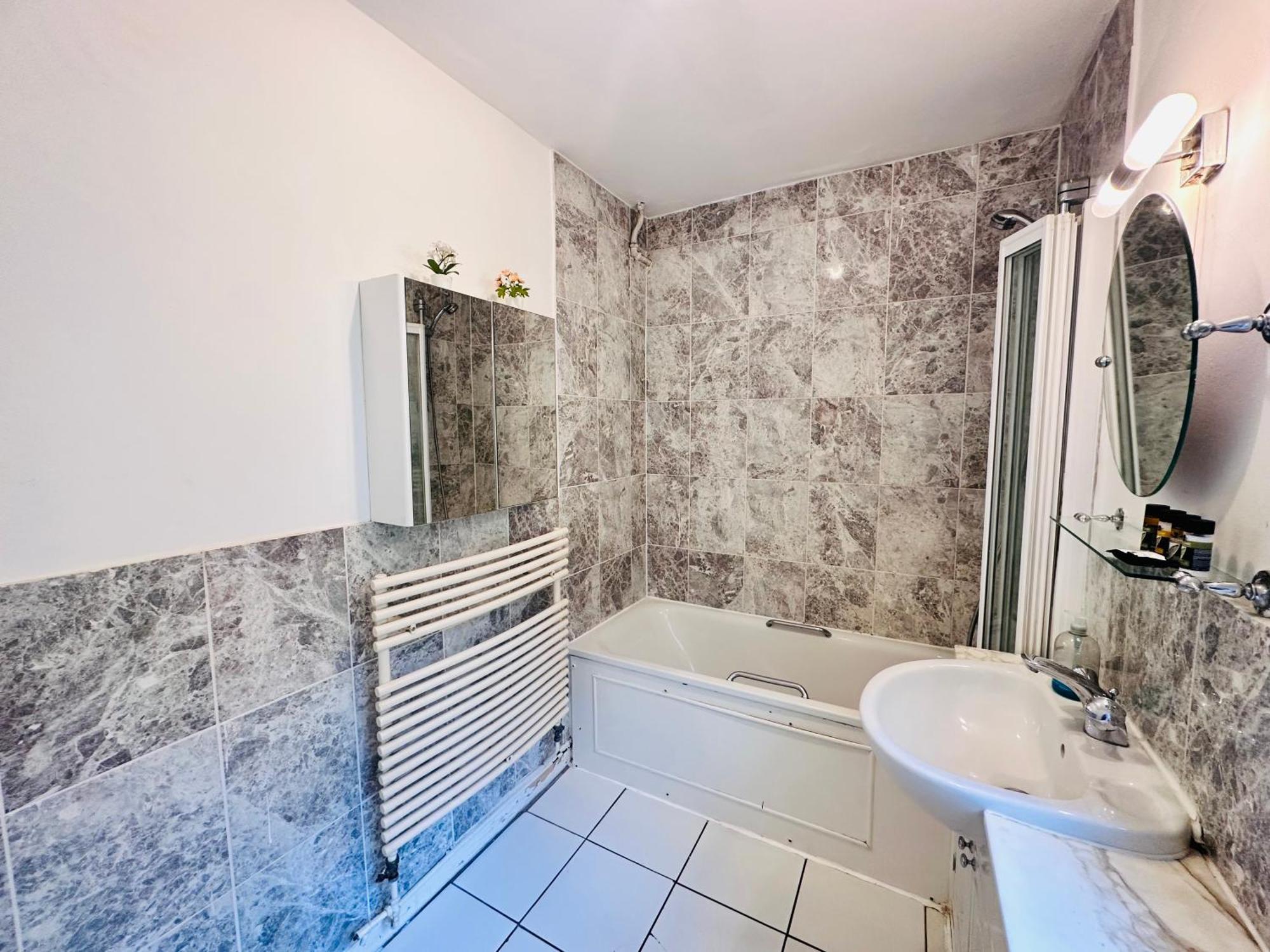 Victoria Family Apartment In Central London Exterior photo